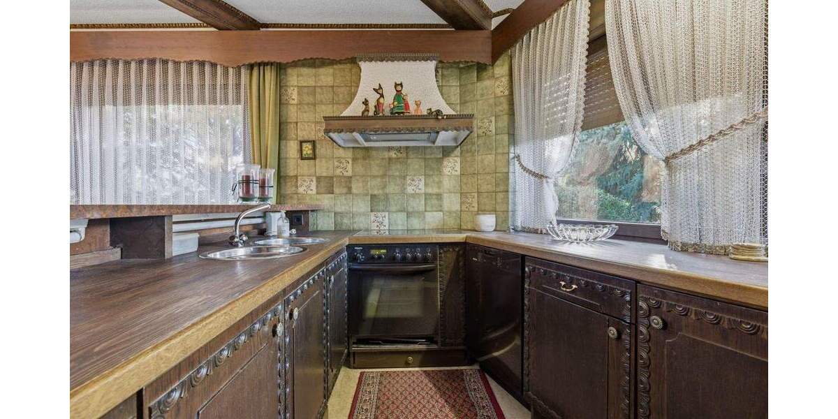 Einfamilienhaus Kuppenheim - 8 Zimmer, 216 m&sup2;, 749.000&euro; | Angebot:25728710