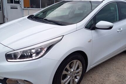 Kia ceed / Ceed 110.000 km 6.900 &euro; Ettlingen 76275