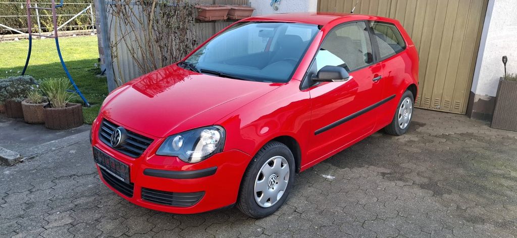 VW Polo 201.700 km 1.650 &euro; Steinmauern 76479