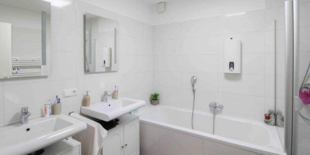 Einfamilienhaus Neuenbürg - 3 Zimmer, 260.000&euro; | Angebot:25928975