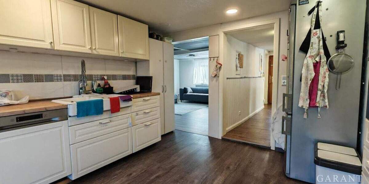 Einfamilienhaus Keltern Niebelsbach - 6 Zimmer, 180 m&sup2;, 650.000&euro; | Angebot:25707703