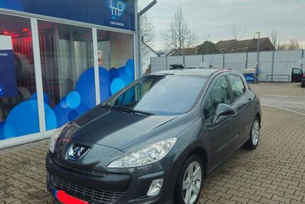 Peugeot 308 150.000 km 6.800 &euro; Baden-Baden 76532