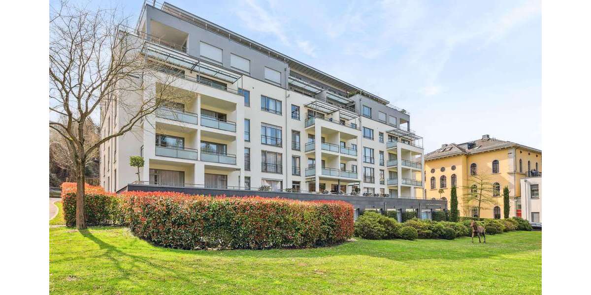 Etagenwohnung Baden-Baden Baden - 2 Zimmer, 110 m&sup2;, 1.800&euro; | Angebot:25332378