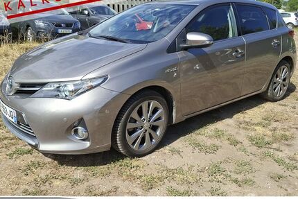 Toyota Auris 106.150 km 9.485 &euro; Achern 77855