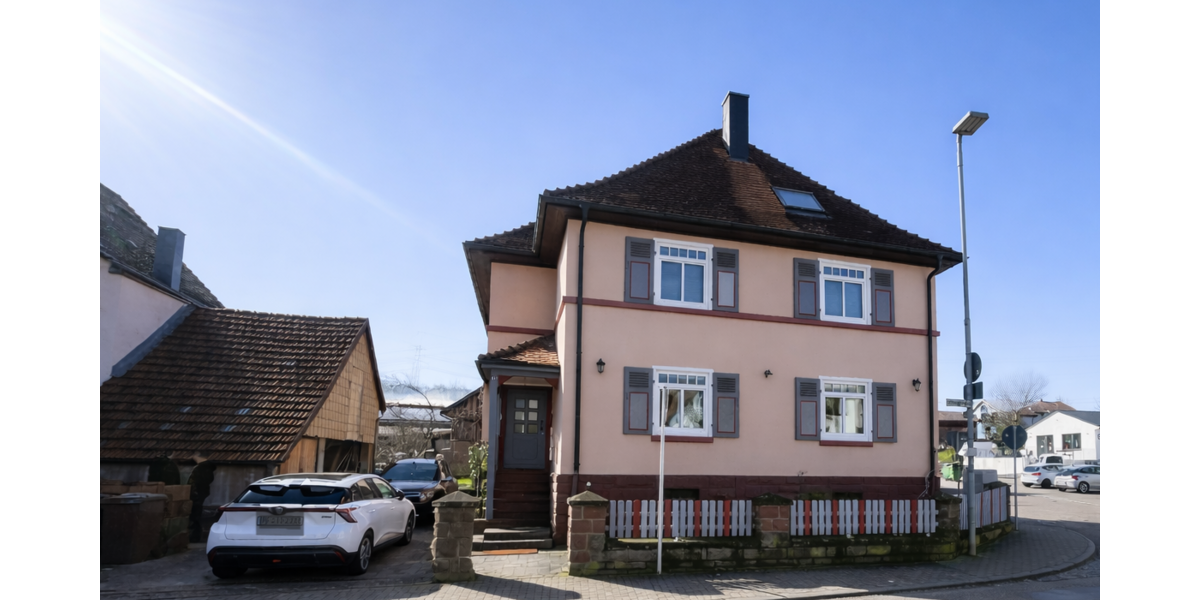 Einfamilienhaus Keltern- Ellmendingen Ellmendingen - 9 Zimmer, 260 m&sup2;, 549.000&euro; | Angebot:25895882