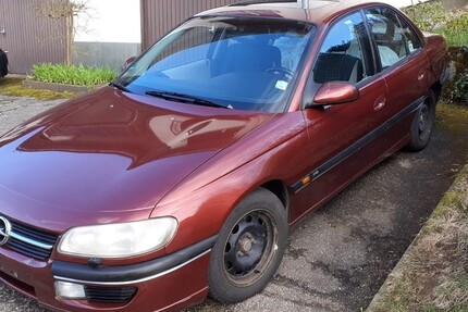 Opel Omega B 153.643 km 3.680 &euro; Bad Herrenalb 76332