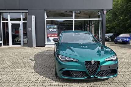 Alfa Romeo Giulia 27.400 km 71.250 &euro; RASTATT 76437