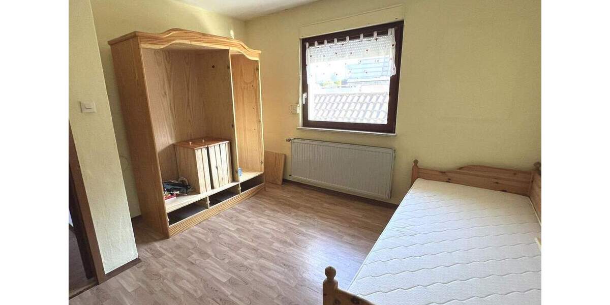 Mehrfamilienhaus, Wohnhaus Karlsbad Spielberg - 6 Zimmer, 139 m&sup2;, 449.000&euro; | Angebot:25686659