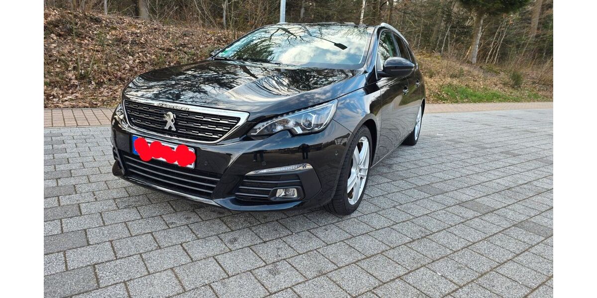 Peugeot 308 208.800 km 6.900 &euro; Neuenbürg 75305