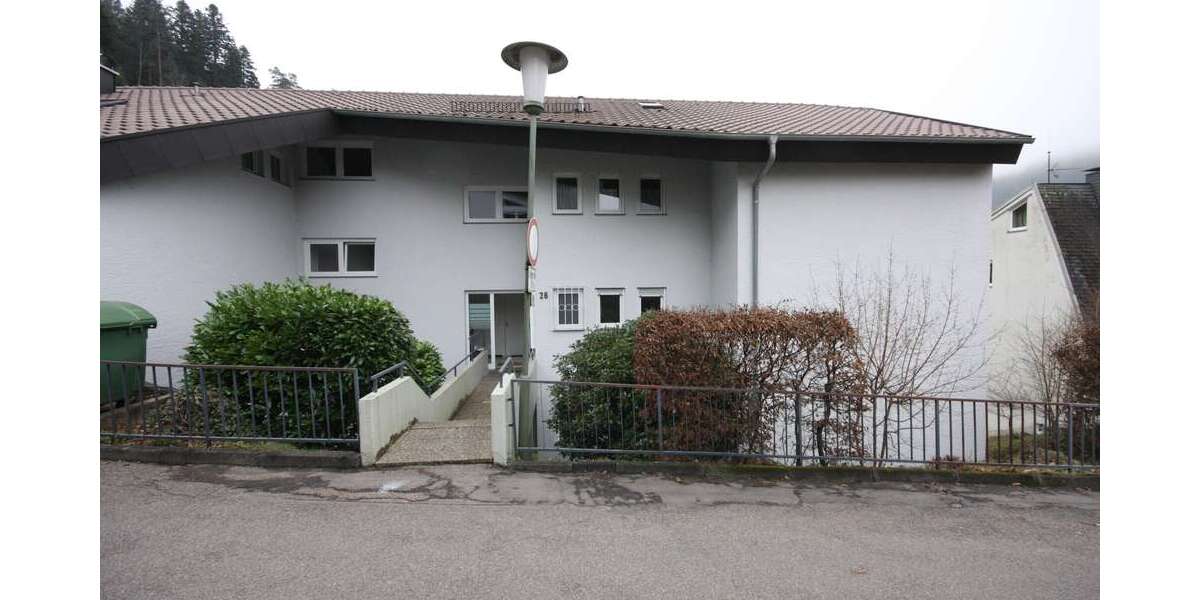 Etagenwohnung Bad Wildbad Sommerberg - 2 Zimmer, 61 m&sup2;, 550&euro; | Angebot:24714785