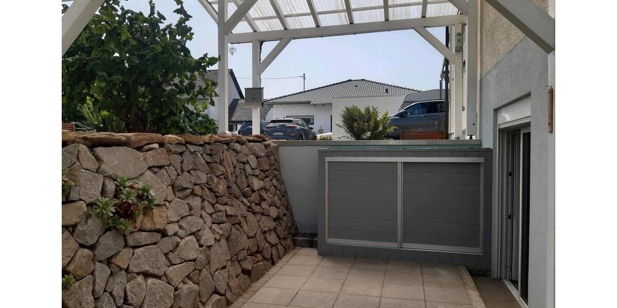 Etagenwohnung Berg (Pfalz) - 4 Zimmer, 120 m&sup2;, 1.500&euro; | Angebot:25546922