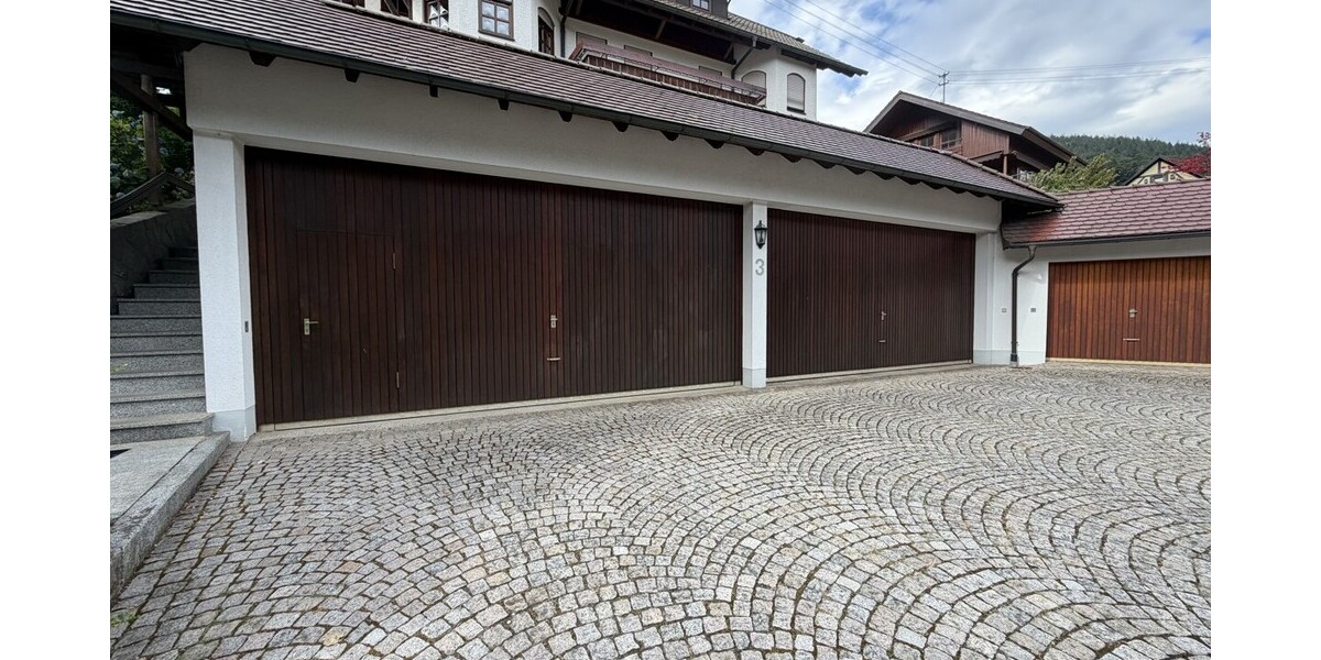 Viel Platz zum Wohnen – und clever Vermögen aufbauen - Zweifamilienhaus Höfen Höfen (Enz) | Angebot:27278662