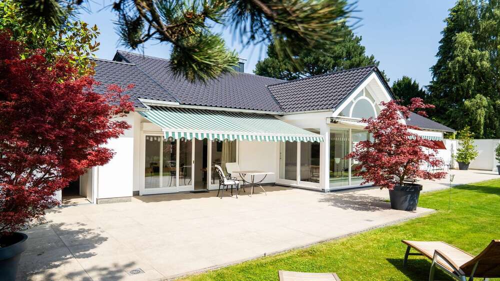 Einfamilienhaus Baden-Baden Baden - 7 Zimmer, 240 m&sup2;, 2.950.000&euro; | Angebot:22231352