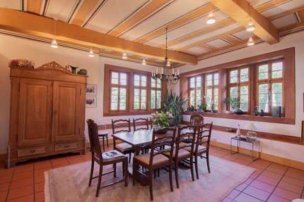 Haus Gernsbach - 14 Zimmer, 501 m&sup2;, 849.000&euro; | Angebot:25797623