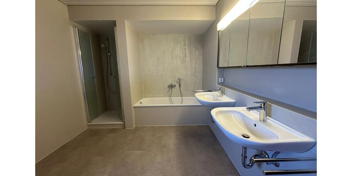 Maisonettenwohnung Gaggenau - 4 Zimmer, 170 m&sup2;, 1.800&euro; | Angebot:25402966