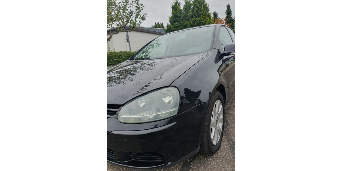 VW Golf V 182.000 km 3.200 &euro; Waldbronn 76337