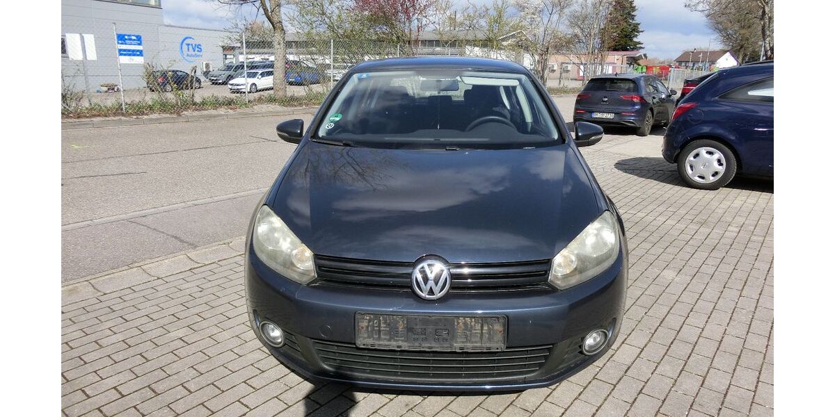 VW Golf 268.591 km 3.650 &euro; Bühl 77815
