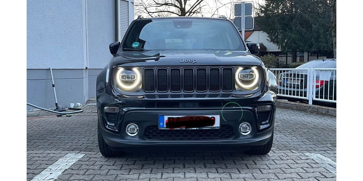 Jeep Renegade 87.203 km 17.999 &euro; Gaggenau 76571