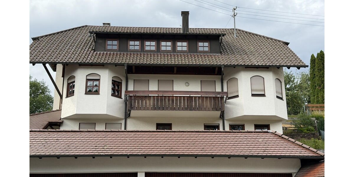 Viel Platz zum Wohnen – und clever Vermögen aufbauen - Zweifamilienhaus Höfen Höfen (Enz) | Angebot:27278662