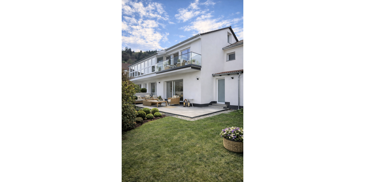 Einfamilienhaus Baden-Baden Baden - 7 Zimmer, 280 m&sup2;, 790.000&euro; | Angebot:22152353