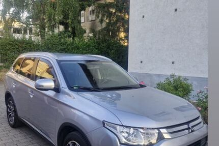 Mitsubishi Outlander 173.000 km 12.200 &euro; Baden Baden 76532