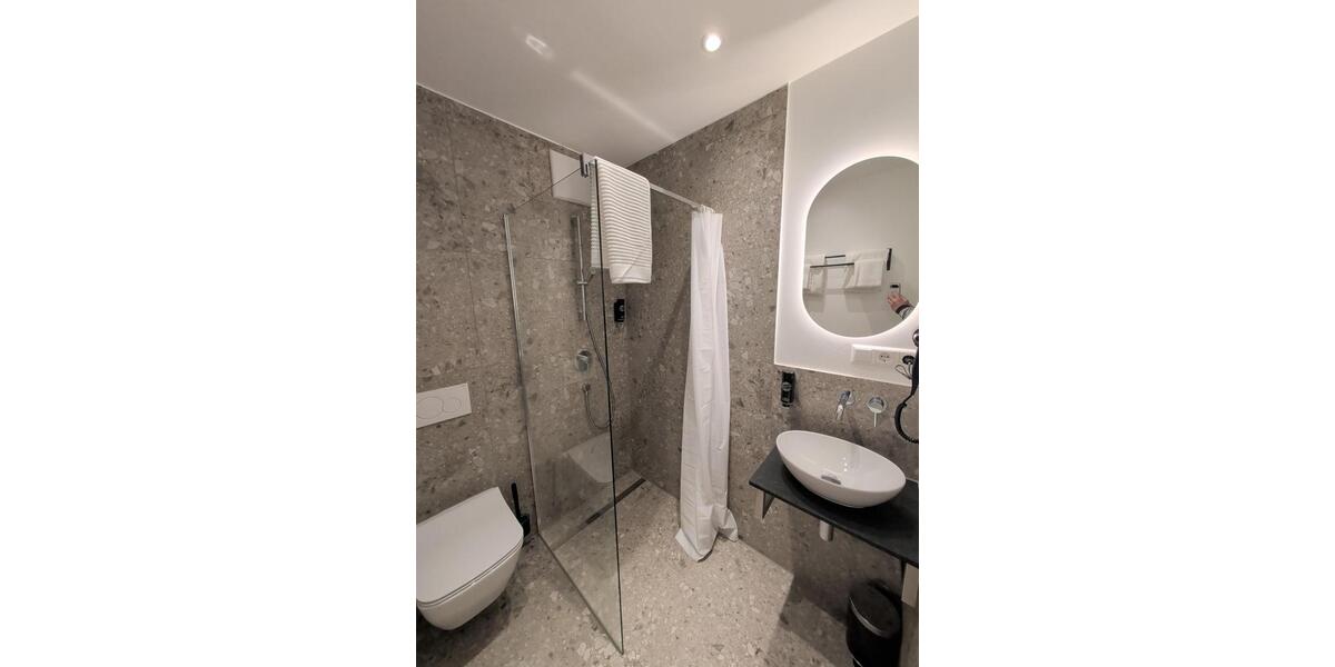 Etagenwohnung Ettlingen - 1 Zimmer, 26 m&sup2;, 1.100&euro; | Angebot:24826212