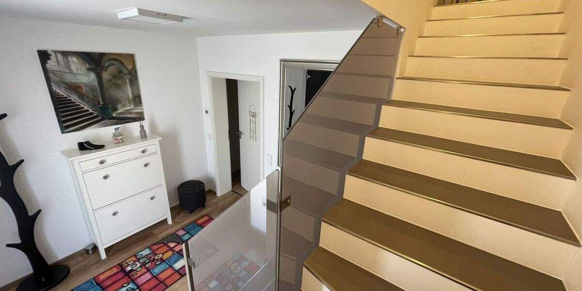 Doppelhaushälfte Baden-Baden Ebersteinburg - 8 Zimmer, 231 m&sup2;, 898.000&euro; | Angebot:25704943