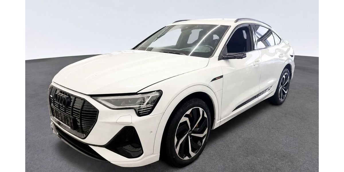 Audi e-tron 32.820 km 40.900 &euro; Ettlingen 76275