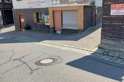 Haus Weisenbach - 8 Zimmer, 160 m&sup2;, 170.000&euro; | Angebot:25320280