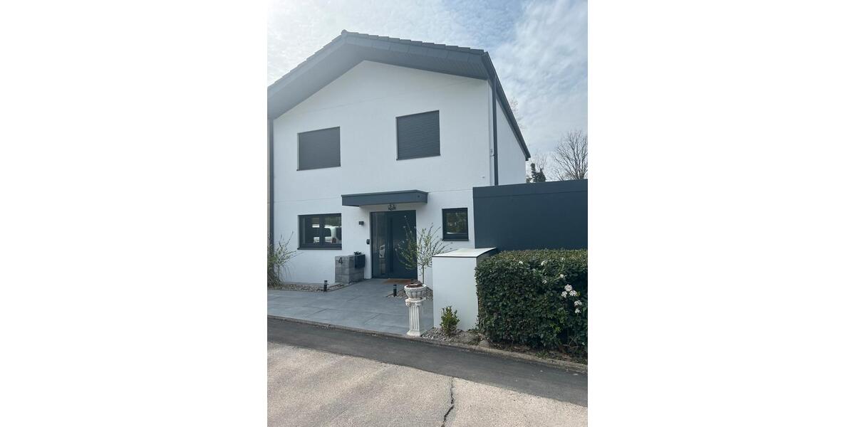 Einfamilienhaus Gaggenau - 5 Zimmer, 146 m&sup2;, 685.000&euro; | Angebot:25422981