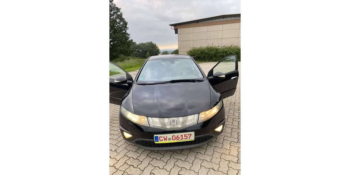 Honda Civic 231.000 km 1.999 &euro; Schömberg - Langenbrandt 75328