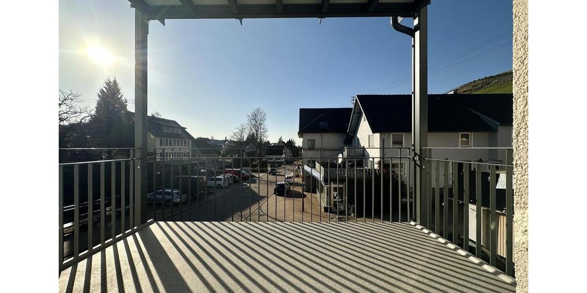 Etagenwohnung Baden-Baden Lichtental - 3 Zimmer, 80 m&sup2;, 990&euro; | Angebot:25416480