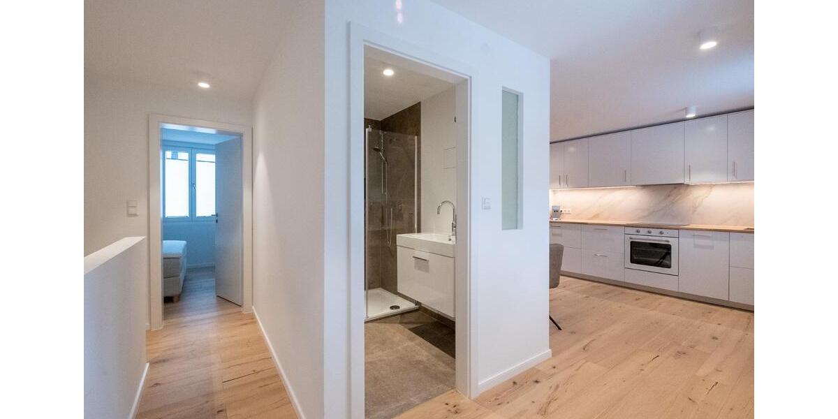 Hochparterre Baden-Baden Baden - 1.5 Zimmer, 51 m&sup2;, 1.200&euro; | Angebot:25085345