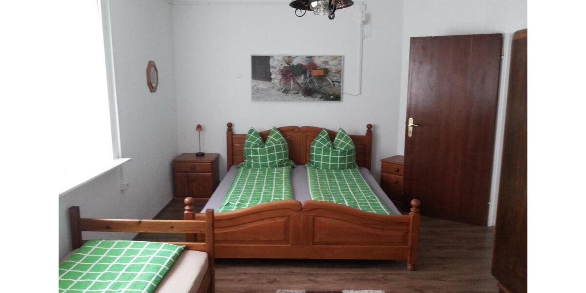 Mehrfamilienhaus, Wohnhaus Bad Wildbad - 8 Zimmer, 240 m&sup2;, 289.000&euro; | Angebot:24795636