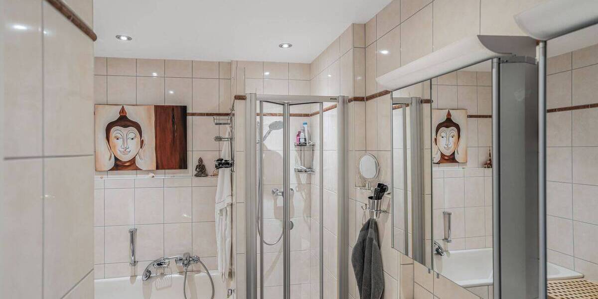 Etagenwohnung Baden-Baden Innenstadt - 3 Zimmer, 124 m&sup2;, 675.000&euro; | Angebot:25666697