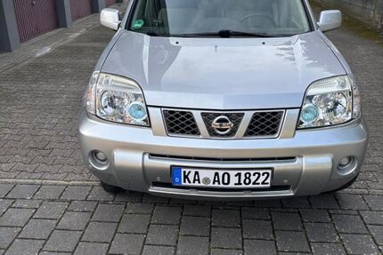 Nissan X-Trail 112.000 km 3.960 &euro; Rheinstetten 76287