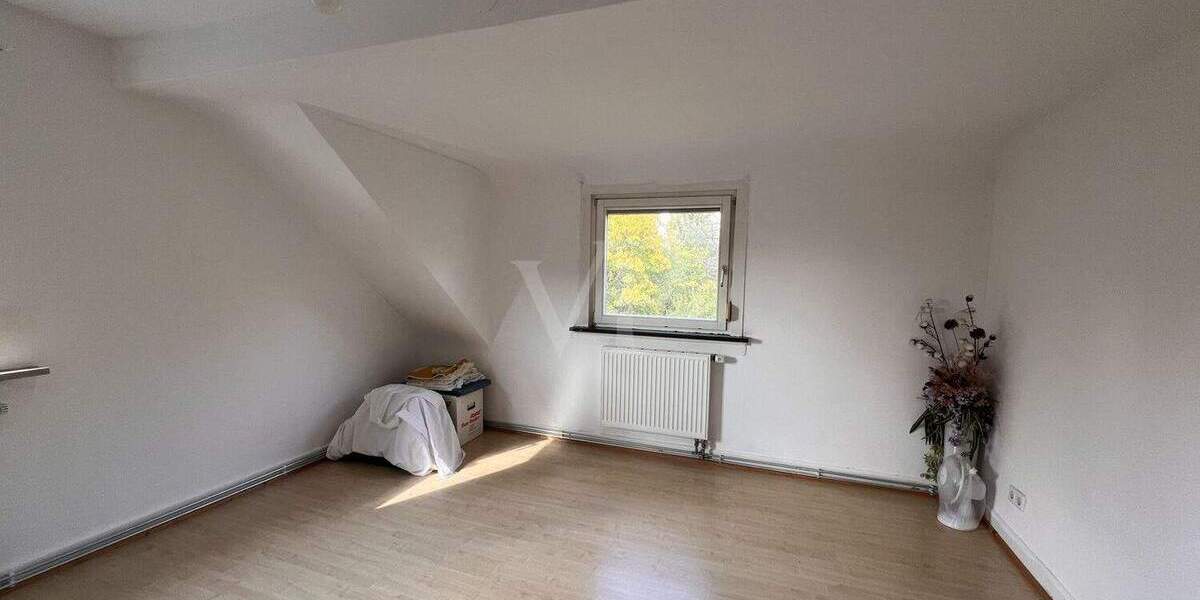 Mehrfamilienhaus, Wohnhaus Baden-Baden Oos - 9 Zimmer, 232 m&sup2;, 590.000&euro; | Angebot:25776906