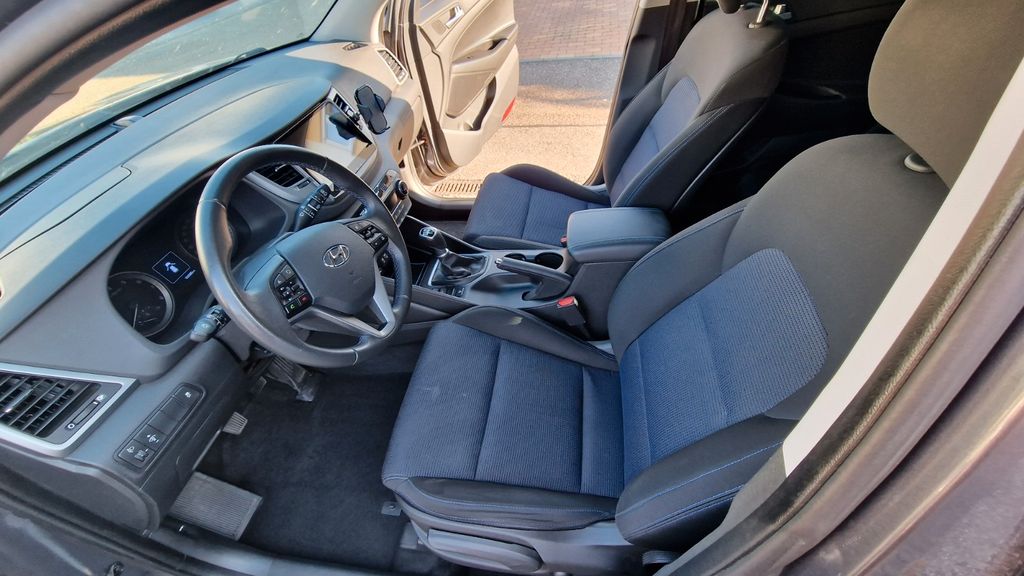 Hyundai TUCSON 156.381 km 12.825 &euro; Ottersweier 77833