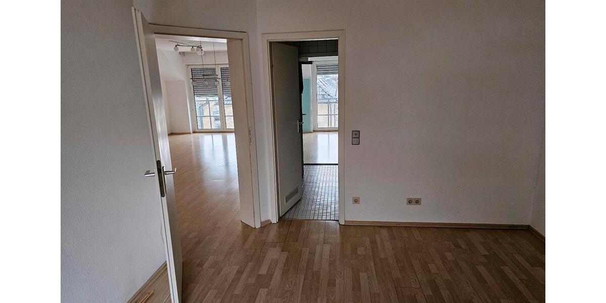 Etagenwohnung Baden-Baden Lichtental - 3 Zimmer, 85 m&sup2;, 269.000&euro; | Angebot:25831338