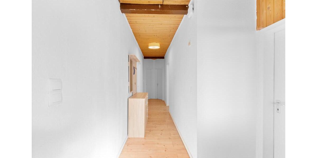 Dachgeschoßwohnung Oberkirch - 3 Zimmer, 92 m&sup2;, 239.000&euro; | Angebot:26029600