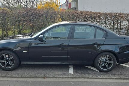 BMW 318 151.000 km 7.500 &euro; Gaggenau 76571