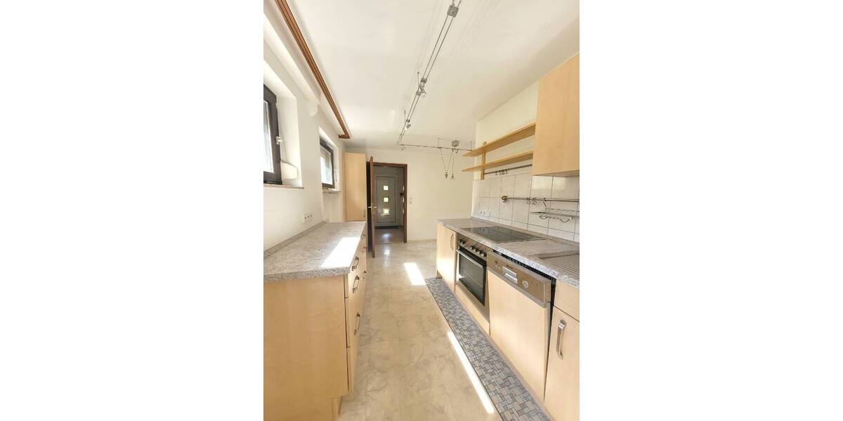 Mehrfamilienhaus, Wohnhaus Baden Baden Balg - 7 Zimmer, 185 m&sup2;, 479.000&euro; | Angebot:26683549