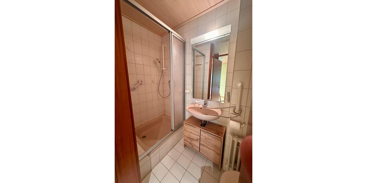Etagenwohnung Bad Wildbad - 3.5 Zimmer, 83 m&sup2;, 260.000&euro; | Angebot:27005490