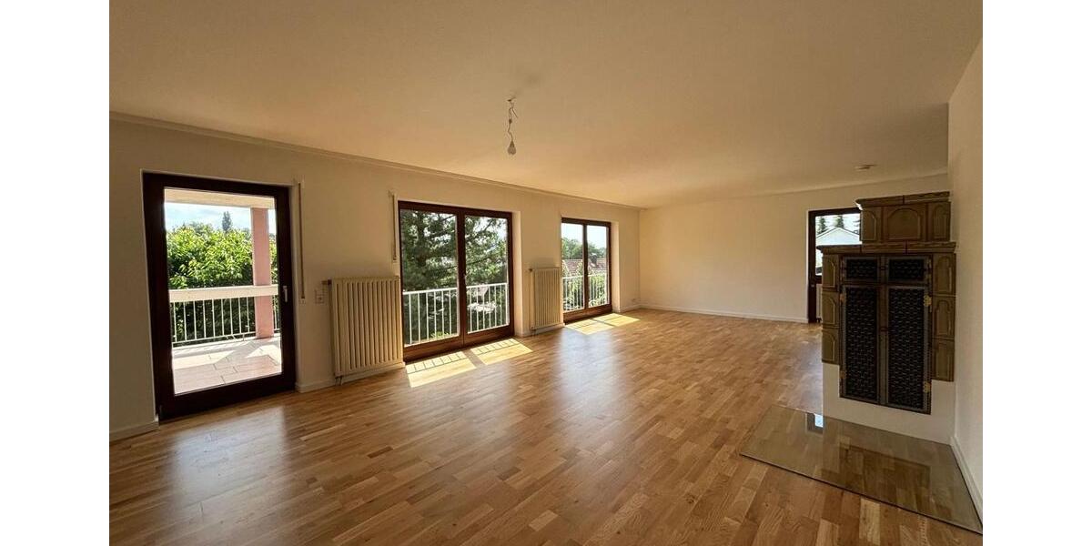 Etagenwohnung Sinzheim - 6 Zimmer, 197 m&sup2;, 1.900&euro; | Angebot:24836833