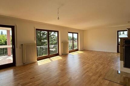 Wohnung Sinzheim - 6 Zimmer, 197 m&sup2;, 1.900&euro; | Angebot:24836833