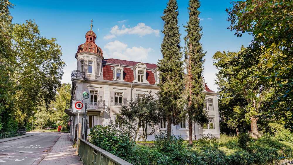 Etagenwohnung Baden-Baden Baden - 3 Zimmer, 98 m&sup2;, 1.720&euro; | Angebot:25998534