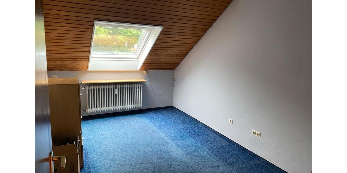 Dachgeschoßwohnung Baden-Baden Baden - 4 Zimmer, 100 m&sup2;, 250.000&euro; | Angebot:25916346