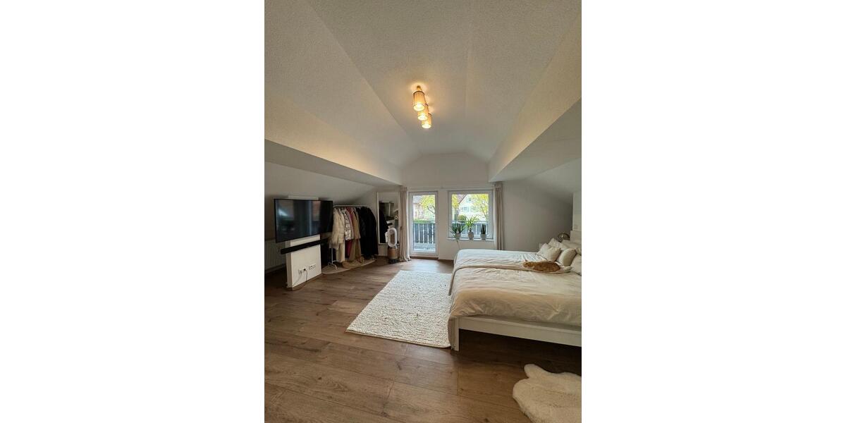 Etagenwohnung Baden-Baden Lichtental - 2 Zimmer, 92 m&sup2;, 1.100&euro; | Angebot:25964359