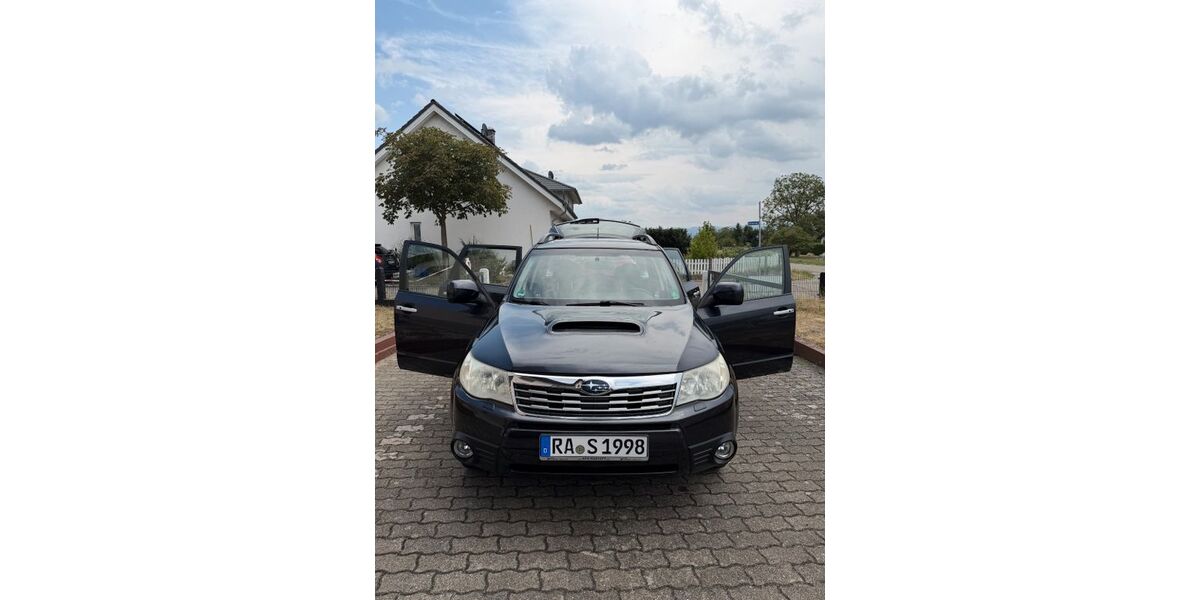 Subaru Forester 313.200 km 3.000 &euro; Rheinmünster 77836