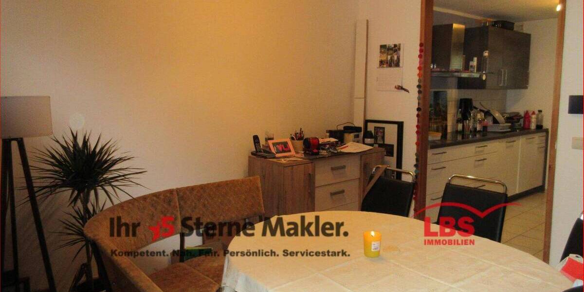 Reihenmittelhaus Bad Herrenalb - 4 Zimmer, 108 m&sup2;, 1.300&euro; | Angebot:26569088
